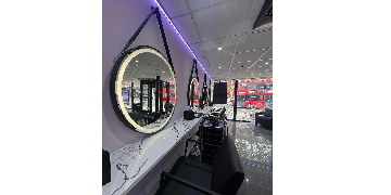 Hair Stylist chairs to rent